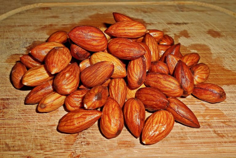 WHY I LOVE ALMOND NUTS Buy nuts and dried fruits online in Nigeria