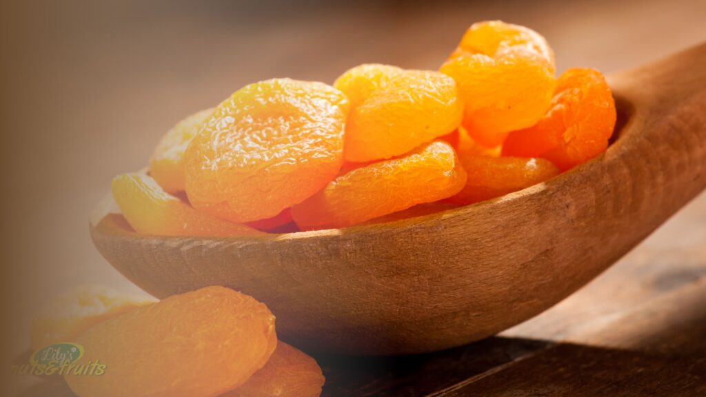 Fresh dried apricots showing the dried apricots benefits of a fiber-rich, vitamin A-packed snack